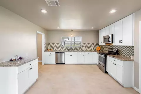 Kitchen - 1090 Coffey Ln, Celeste, TX 75423 photo 1 of 3