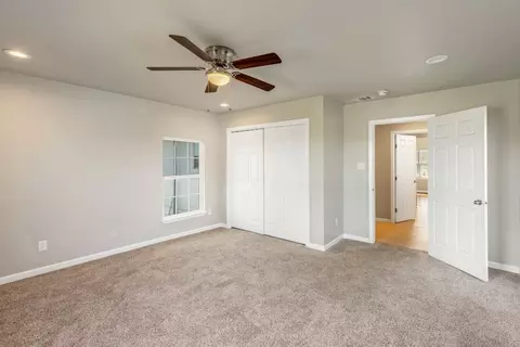Bedroom - 1090 Coffey Ln, Celeste, TX 75423 photo 2 of 3