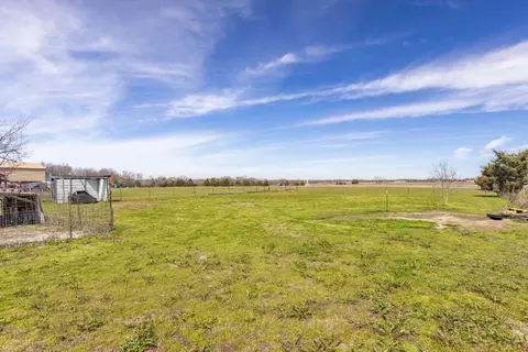 View/Area - 1090 Coffey Ln, Celeste, TX 75423 photo 1 of 6