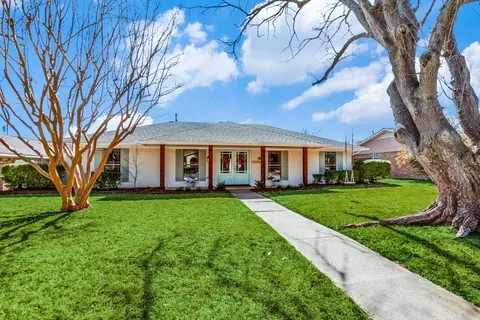 327 Forest Grove Dr, Richardson, TX 75080