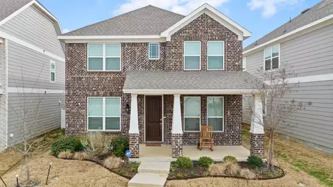 10028 Travis Dr, Aubrey, TX 76227