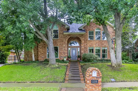 3106 Shadow Dr W, Arlington, TX 76006