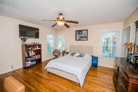 Bedroom - 211 Circle Dr, Cleburne, TX 76033 photo 1 of 6