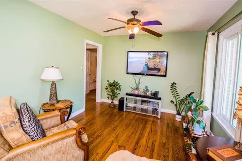 Living - 211 Circle Dr, Cleburne, TX 76033 photo 3 of 6