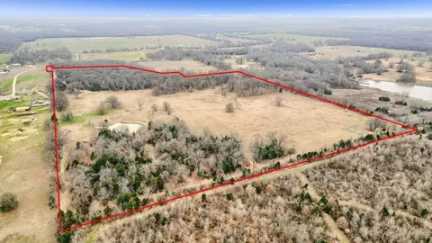 36200 Co Road, Sumner, TX 75486