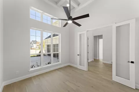 563 Mayfair Ln, Frisco, TX 75033