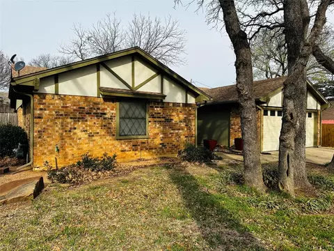 5302 Little Creek Ct, Arlington, TX 76017