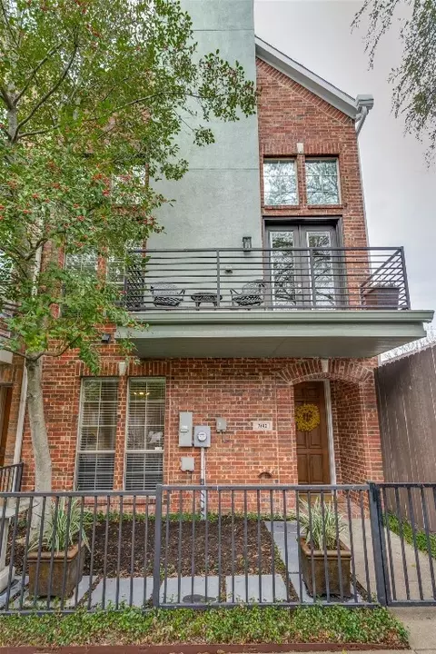3612 Convent St, Dallas, TX 75204