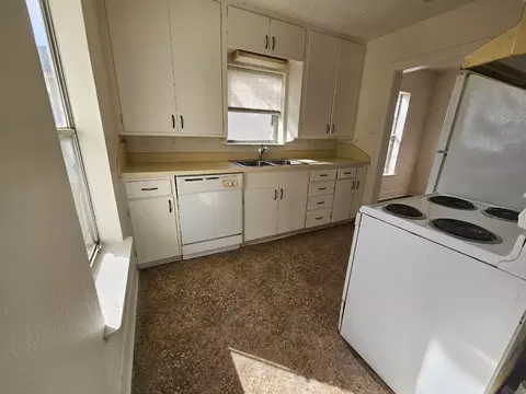 Other - 1605 Cooper St, Commerce, TX 75428 photo 4 of 8