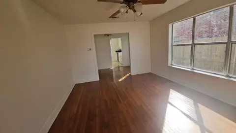 1609 Cooper St, Commerce, TX 75428