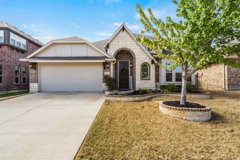 4225 Old Timber Ln, Crowley, TX 76036