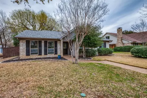 1505 Live Oak Dr, Lewisville, TX 75067