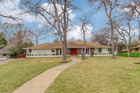 9425 Sherwood Gln, Dallas, TX 75228