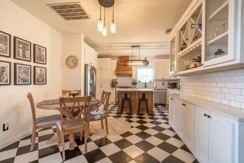 Kitchen - 8121 Carson Ct, Rowlett, TX 75088 photo 1 of 4