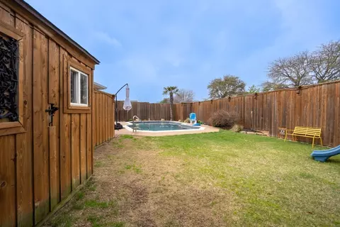 Exterior - 8121 Carson Ct, Rowlett, TX 75088 photo 11 of 11