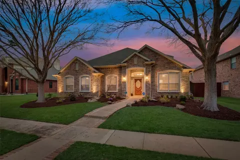 324 Waterview Dr, Coppell, TX 75019