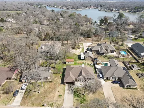 110 Trailwood Rd, Enchanted Oaks, TX 75156