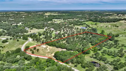 193 Clearwater Dr, Poolville, TX 76487
