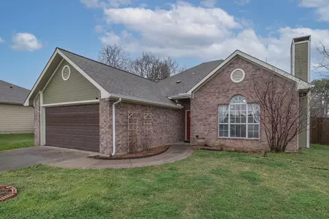 618 Torero Dr, Oak Point, TX 75068