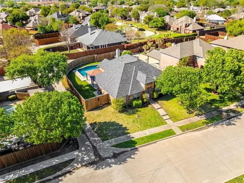 Exterior - 8006 Freeman Dr, Rowlett, TX 75089 photo 11 of 11