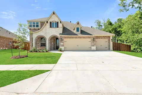 424 W Milas Ln, Glenn Heights, TX 75154