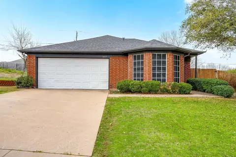 637 Cedar Ridge Ln, Burleson, TX 76028