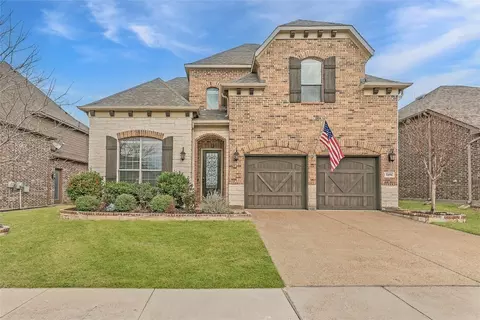 1694 Glenmere Path, Roanoke, TX 76262