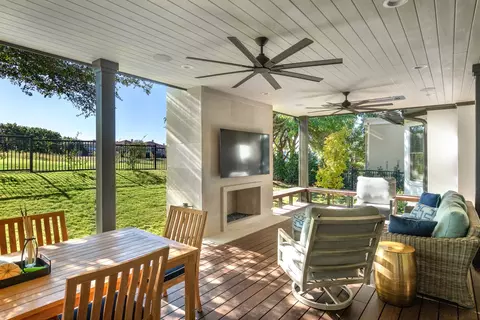 4798 Byron Cir, Irving, TX 75038