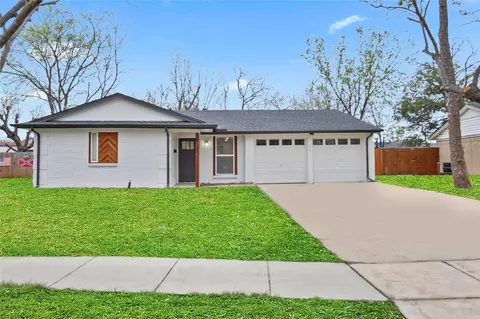 333 W Dorris, Grand Prairie, TX 75051