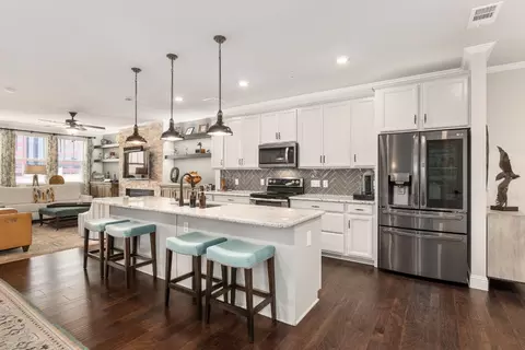 1735 Wittington Pl #3406, Farmers Branch, TX 75234