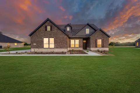 545 Brown Rd, Leonard, TX 75452