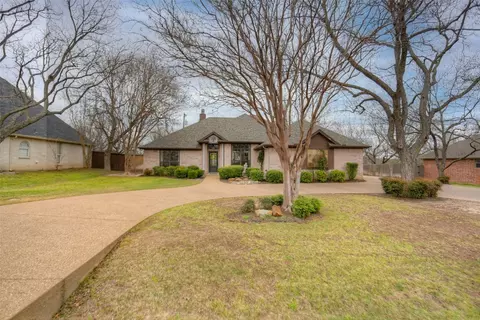9615 Monticello Dr, Granbury, TX 76049