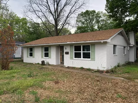 804 E High St, Wills Point, TX 75169