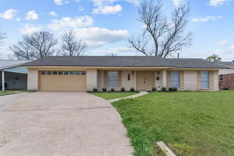 3910 Parkway Dr, Bossier City, LA 71112