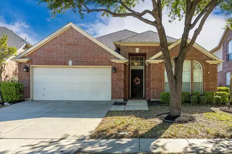 5772 Gleneagles Cir, Fort Worth, TX 76137