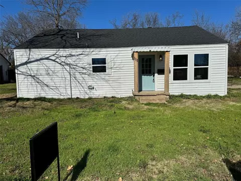111 E State St, Terrell, TX 75160