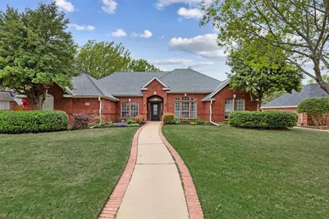 1118 Countryhill Dr, Keller, TX 76248