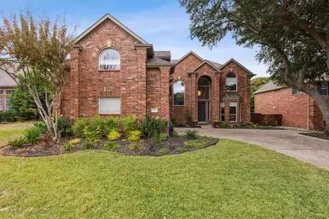 1105 Lakewood Dr, Mckinney, TX 75072