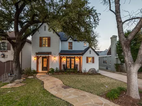 3728 Bellaire Dr N, Fort Worth, TX 76109