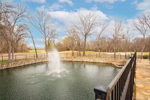 2607 Eagle Dr, Grapevine, TX 76051 photo 10