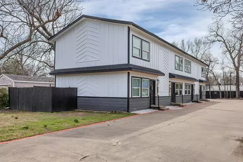 208 W 5th St, Irving, TX 75060