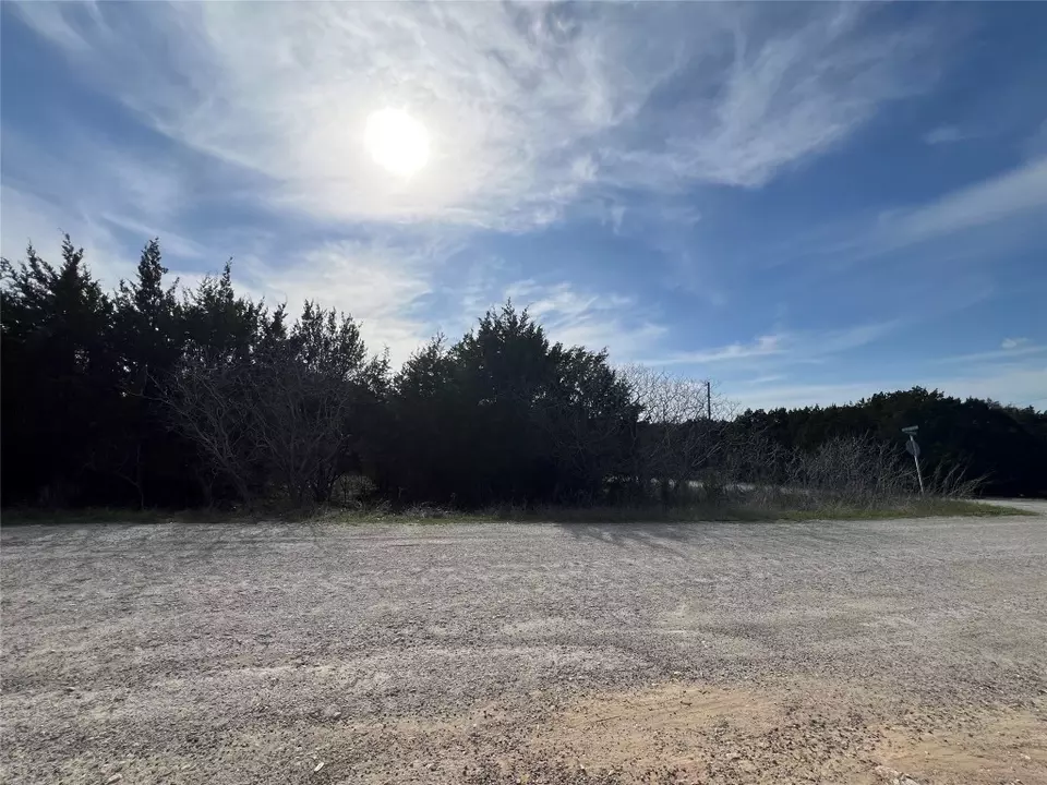 5704 San Jacinto Dr, Granbury, TX 76048 9 Photos Movoto