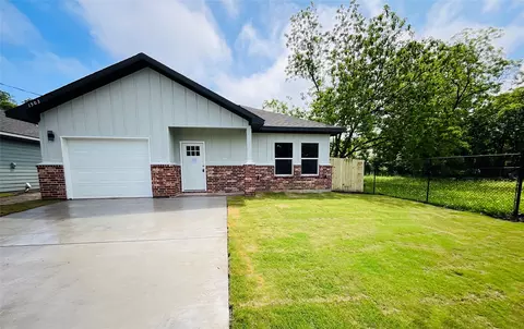 1503 Wright St, Greenville, TX 75401