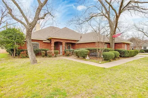 9601 Monticello Dr, Granbury, TX 76049
