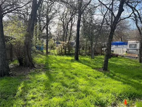 3805 Totem Trl, Granbury, TX 76048