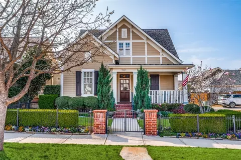 2321 Pearl St, Mckinney, TX 75071
