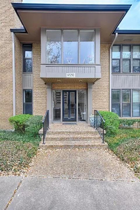 10757 Villager Rd #A, Dallas, TX 75230