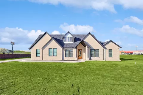 1477 W Alamosa Dr, Talty, TX 75160