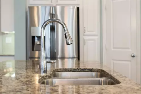 Kitchen - 2001 Commons Way, Prosper, TX 75078 photo 7 of 10