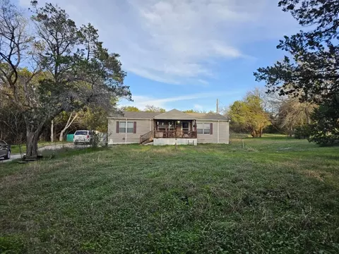 2606 Hilltop Rd, Granbury, TX 76048